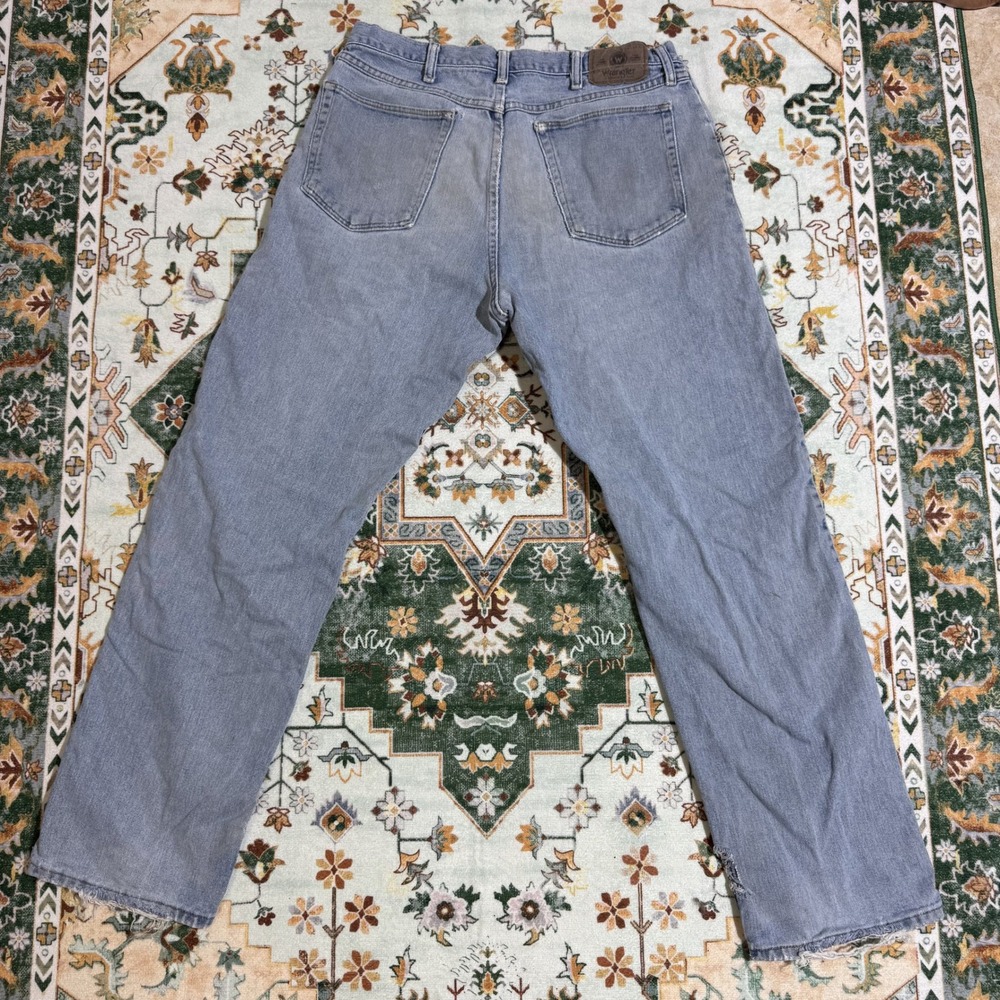 Wrangler Jeans Mens Blue Denim Faded Distressed Straight Leg Casual Pants‎ - Picture 2 of 6